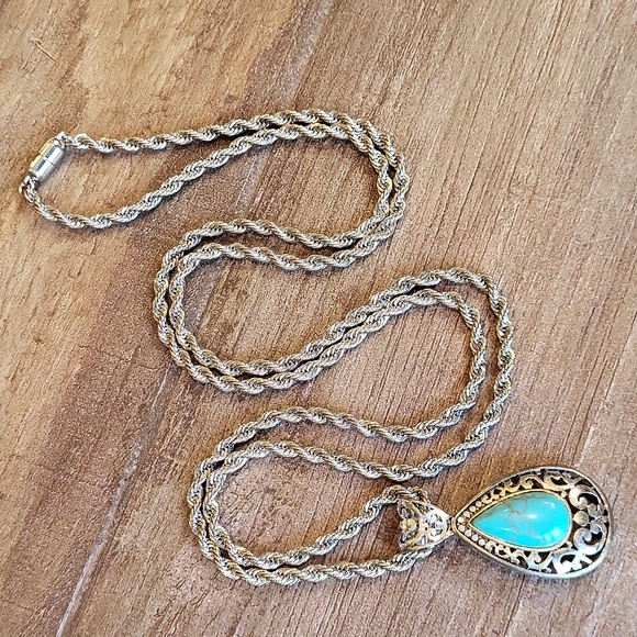 Long Shiny Silver Tone Twisted Rope Necklace Decorative Faux Turquoise Pendant - Picture 8 of 10